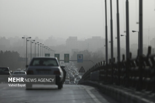 تداوم آلودگی هوای تهران طی روز جاری