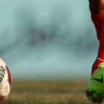 آلودگی هوا نفس ورزش را برید: فوتبال تهران برای دو روز به تعلیق درآمد