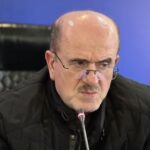 لاهوتی تأکید کرد قطار توسعه لنگرود با وجود تحریم‌ها همچنان با قدرت در حرکت است